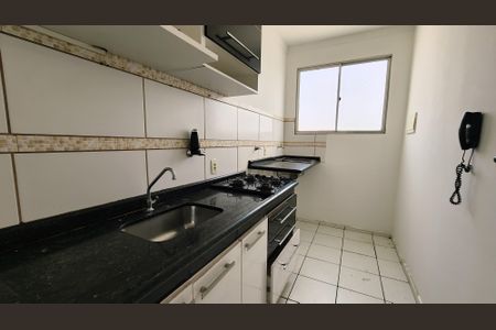 Cozinha de apartamento à venda com 2 quartos, 52m² em Recanto Quarto Centenario, Jundiaí