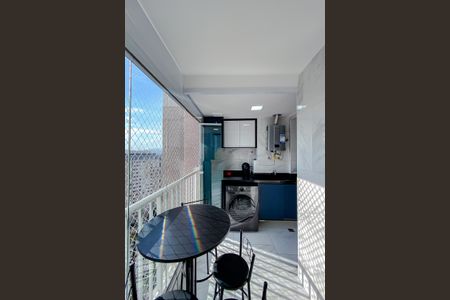 Apartamento à venda com 75m², 3 quartos e 2 vagas Apartamento à venda com 75m², 3 quartos e 2 vagasVaranda da Sala