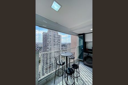 Apartamento à venda com 75m², 3 quartos e 2 vagas Apartamento à venda com 75m², 3 quartos e 2 vagasVaranda da Sala