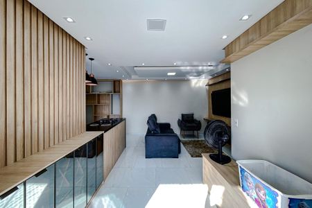 Apartamento à venda com 75m², 3 quartos e 2 vagas Apartamento à venda com 75m², 3 quartos e 2 vagasSala