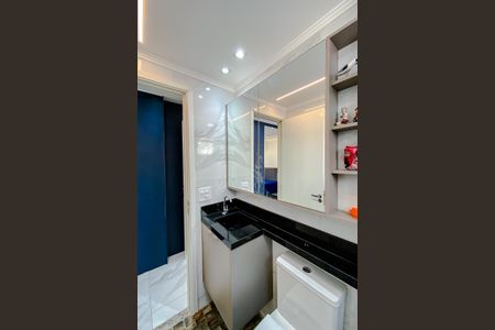 Apartamento à venda com 75m², 3 quartos e 2 vagas Apartamento à venda com 75m², 3 quartos e 2 vagasBanheiro da Suíte