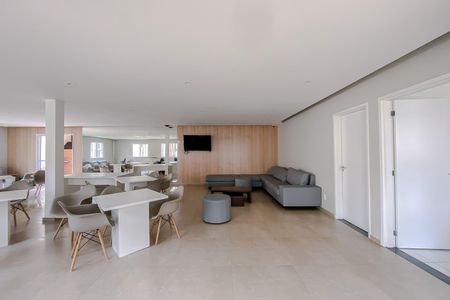 Apartamento à venda com 75m², 3 quartos e 2 vagas Apartamento à venda com 75m², 3 quartos e 2 vagasÁrea comum - Salão de festas