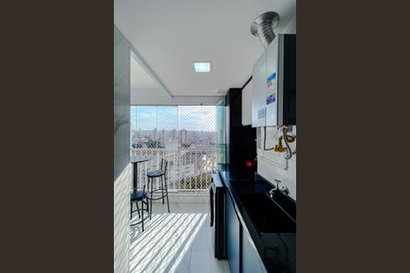 Apartamento à venda com 75m², 3 quartos e 2 vagas Apartamento à venda com 75m², 3 quartos e 2 vagasÁrea de Serviço