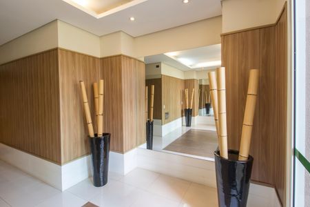 Apartamento à venda com 192m², 4 quartos e 4 vagasHall social