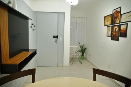 Apartamento à venda com 56m², 3 quartos e 1 vagaSala