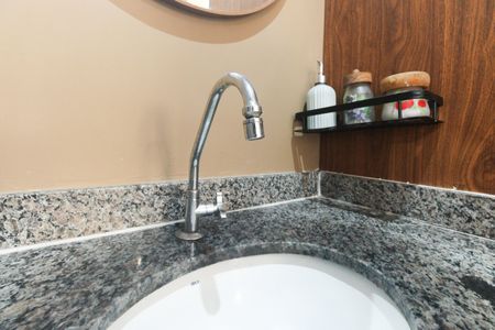 Apartamento à venda com 36m², 2 quartos e sem vaga Apartamento à venda com 36m², 2 quartos e sem vagaBanheiro