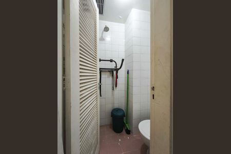 Apartamento à venda com 123m², 3 quartos e 2 vagasBanheiro de Serviço