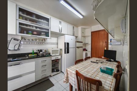 Apartamento à venda com 123m², 3 quartos e 2 vagasCozinha