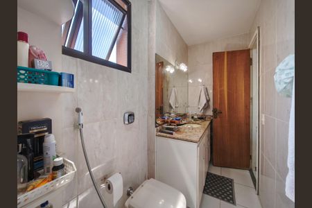 Apartamento à venda com 123m², 3 quartos e 2 vagasBanheiro da Suíte