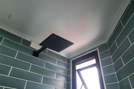 Apartamento à venda com 200m², 3 quartos e 3 vagas Apartamento à venda com 200m², 3 quartos e 3 vagasBanheiro da Suíte 2