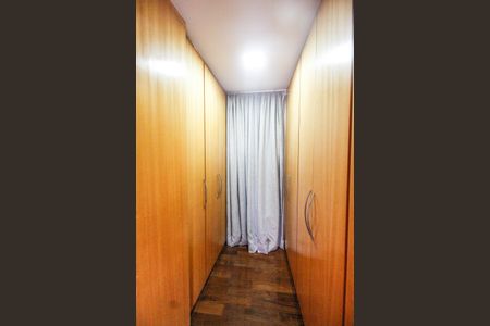 Apartamento à venda com 200m², 3 quartos e 3 vagas Apartamento à venda com 200m², 3 quartos e 3 vagasSuíte 3