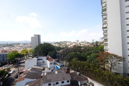 Apartamento à venda com 200m², 3 quartos e 3 vagas Apartamento à venda com 200m², 3 quartos e 3 vagasVista da Suíte 2