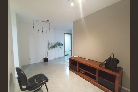 Sala de apartamento para alugar com 2 quartos, 45m² em Jardim Íris, São Paulo