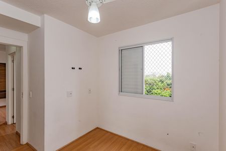 Quarto 2 de apartamento para alugar com 2 quartos, 41m² em Jardim Santa Emilia, São Paulo