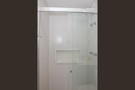 Banheiro de kitnet/studio à venda com 1 quarto, 30m² em Pompeia, São Paulo