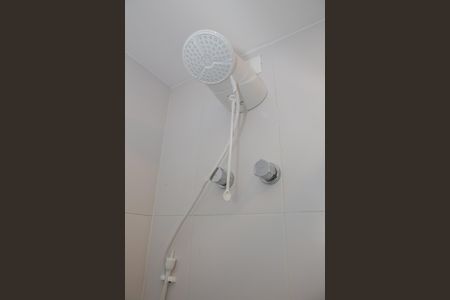 Banheiro de kitnet/studio à venda com 1 quarto, 30m² em Pompeia, São Paulo
