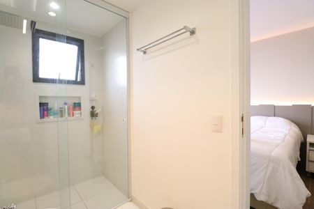 Apartamento à venda com 132m², 3 quartos e 2 vagasBanheiro da Suíte 1