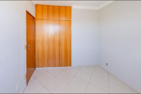 Apartamento para alugar com 70m², 2 quartos e 1 vaga Apartamento para alugar com 70m², 2 quartos e 1 vagaQuarto 2