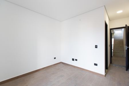 Casa à venda com 131m², 3 quartos e 2 vagas Casa à venda com 131m², 3 quartos e 2 vagasSuíte 3