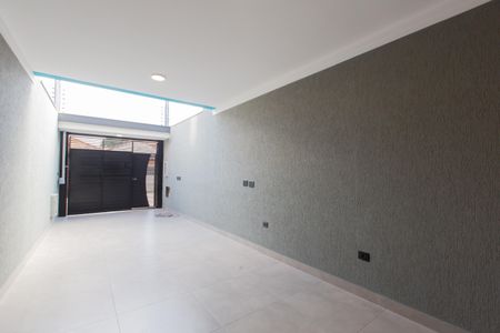 Casa à venda com 131m², 3 quartos e 2 vagas Casa à venda com 131m², 3 quartos e 2 vagasGaragem