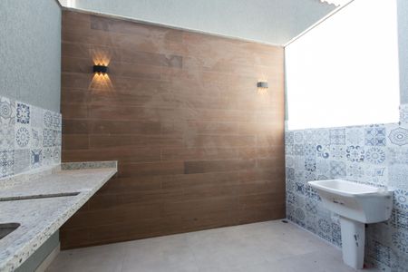 Casa à venda com 131m², 3 quartos e 2 vagas Casa à venda com 131m², 3 quartos e 2 vagasÁrea de Serviço