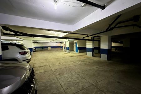 Apartamento à venda com 330m², 4 quartos e 3 vagas Apartamento à venda com 330m², 4 quartos e 3 vagasÁrea comum