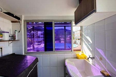 Apartamento à venda com 330m², 4 quartos e 3 vagas Apartamento à venda com 330m², 4 quartos e 3 vagasÁrea de Serviço