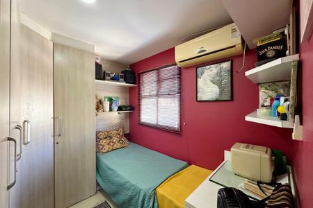 Apartamento à venda com 330m², 4 quartos e 3 vagas Apartamento à venda com 330m², 4 quartos e 3 vagasQuarto 1