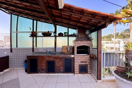 Apartamento à venda com 330m², 4 quartos e 3 vagas Apartamento à venda com 330m², 4 quartos e 3 vagasVaranda Sala