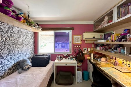 Apartamento à venda com 330m², 4 quartos e 3 vagas Apartamento à venda com 330m², 4 quartos e 3 vagasQuarto 2