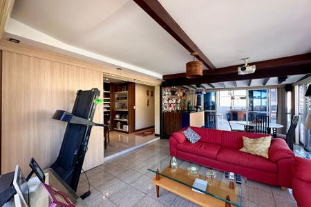 Apartamento à venda com 330m², 4 quartos e 3 vagas Apartamento à venda com 330m², 4 quartos e 3 vagasSala