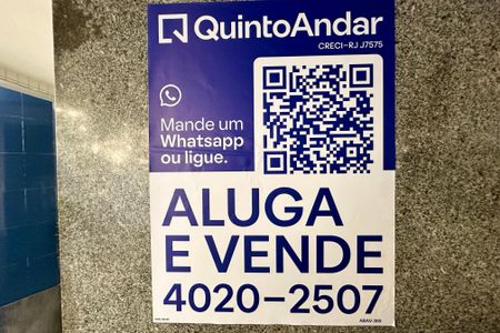 Apartamento à venda com 330m², 4 quartos e 3 vagas Apartamento à venda com 330m², 4 quartos e 3 vagasPlaquinha instalada