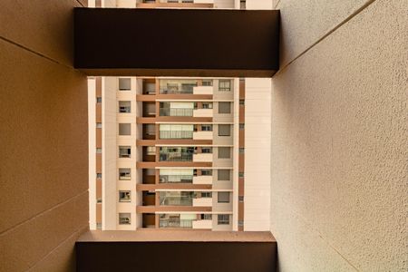 Apartamento à venda com 75m², 2 quartos e 1 vagaVista/Suite