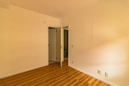 Apartamento à venda com 75m², 2 quartos e 1 vagaSuite