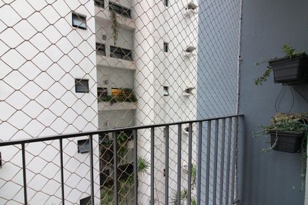 Apartamento à venda com 66m², 2 quartos e 1 vaga Apartamento à venda com 66m², 2 quartos e 1 vagaSacada