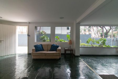 Apartamento à venda com 66m², 2 quartos e 1 vaga Apartamento à venda com 66m², 2 quartos e 1 vagaHall de entrada