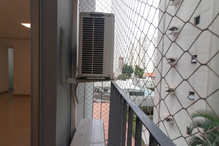 Apartamento à venda com 66m², 2 quartos e 1 vaga Apartamento à venda com 66m², 2 quartos e 1 vagaSacada