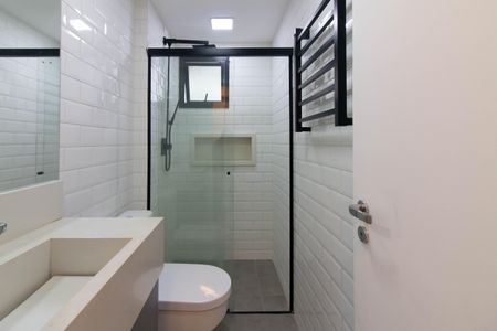 Apartamento à venda com 66m², 2 quartos e 1 vaga Apartamento à venda com 66m², 2 quartos e 1 vagaBanheiro