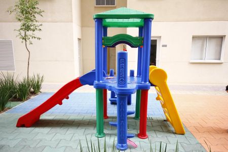 Apartamento à venda com 35m², 2 quartos e sem vagaÁrea Comum - Playground