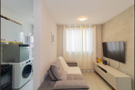 Sala de apartamento à venda com 2 quartos, 38m² em Cidade Líder, São Paulo