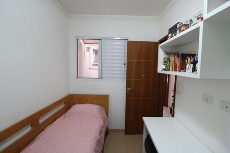 Casa à venda com 100m², 3 quartos e 2 vagasQuarto 2