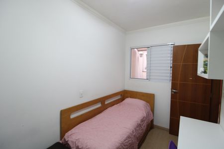 Casa à venda com 100m², 3 quartos e 2 vagasQuarto 2