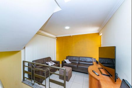 Casa à venda com 250m², 5 quartos e 8 vagasSala 2