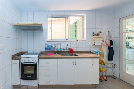 Casa à venda com 250m², 5 quartos e 8 vagasCozinha