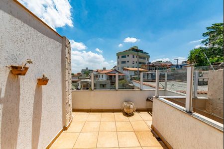 Casa à venda com 250m², 5 quartos e 8 vagasVaranda gourmet