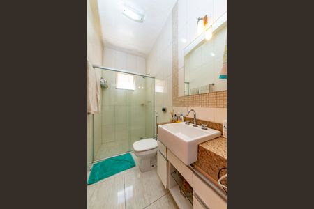 Casa à venda com 250m², 5 quartos e 8 vagasBanheiro Social 2