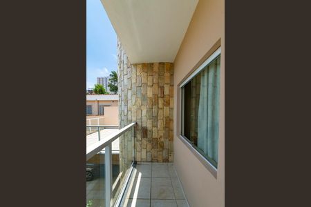 Casa à venda com 250m², 5 quartos e 8 vagasVaranda do Quarto 4