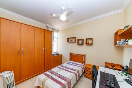 Casa à venda com 250m², 5 quartos e 8 vagasQuarto 3