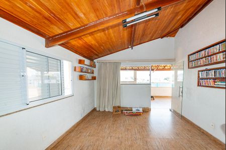 Casa à venda com 250m², 5 quartos e 8 vagasSala 3