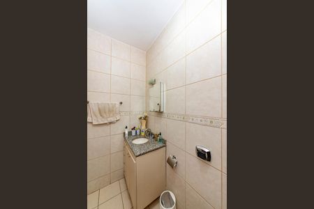 Casa à venda com 250m², 5 quartos e 8 vagasBanheiro da Suíte